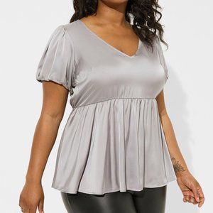 NWT Torrid Satin V-Neck Puff Sleeve Top